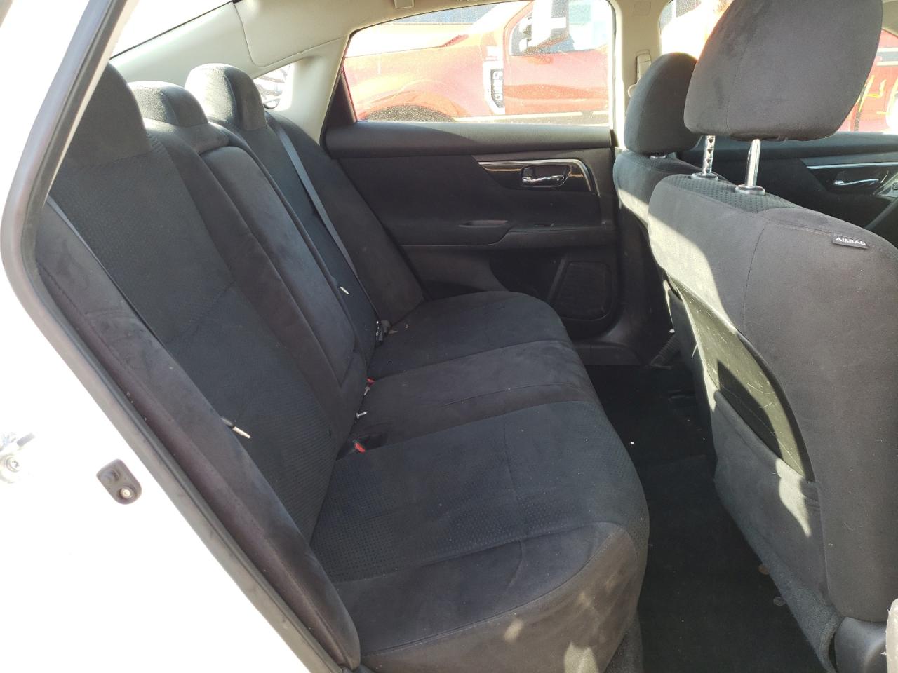 Photo 6 from auction – 2014 NISSAN ALTIMA 2.5 with VIN 1N4AL3AP1EN364985