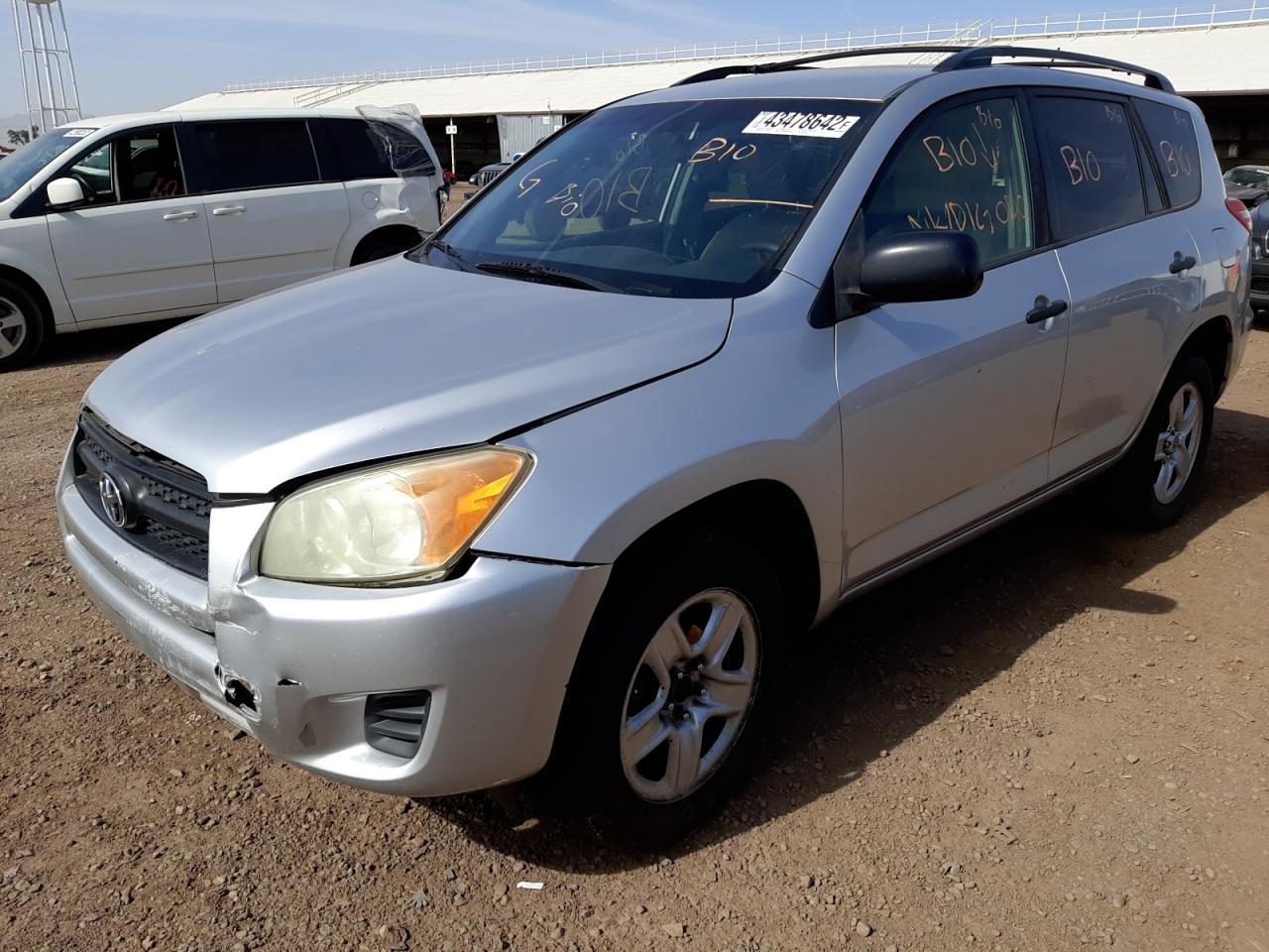 Photo 2 from auction – 2009 TOYOTA RAV4 with VIN JTMZF33V49D005335