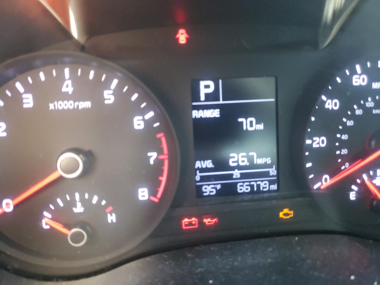 Photo 8 from auction – 2018 KIA RIO LX with VIN 3KPA24AB9JE071602