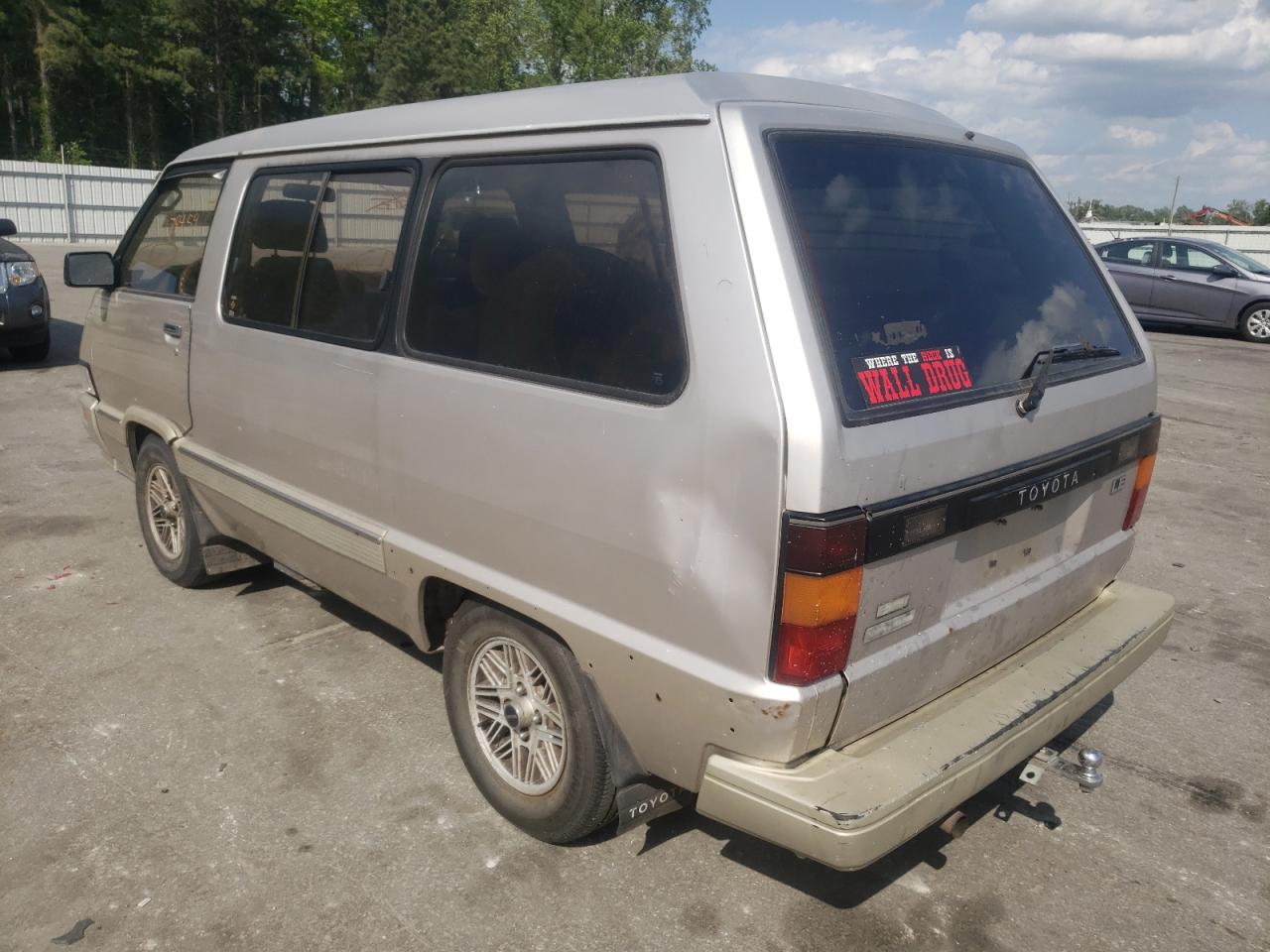 Photo 3 from auction – 1986 TOYOTA VAN with VIN JT3YR26W8G5013497