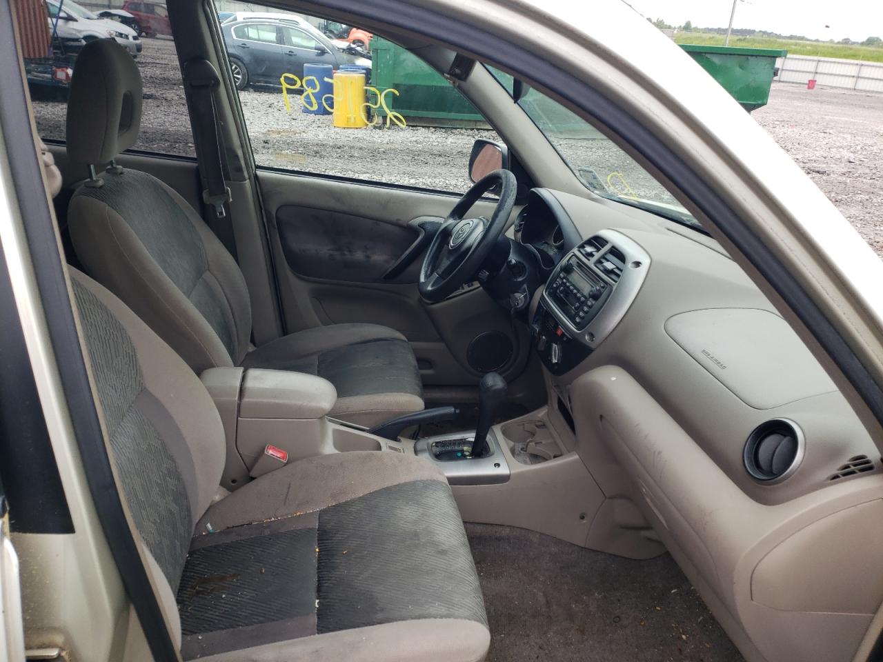 Photo 5 from auction – 2001 TOYOTA RAV4 with VIN JTEGH20V410024037