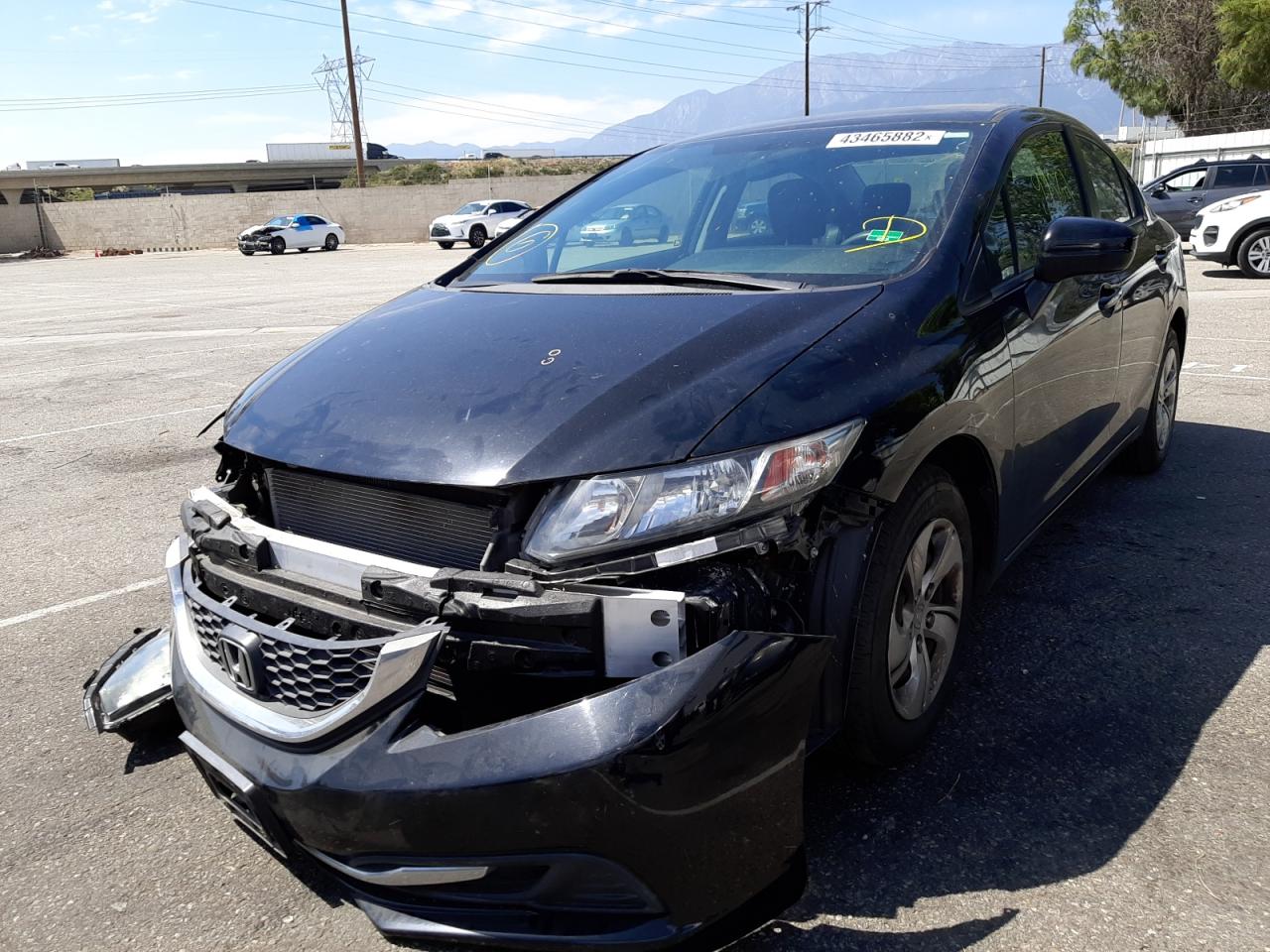 Photo 15 from auction – 2015 HONDA CIVIC LX with VIN 19XFB2F50FE704900