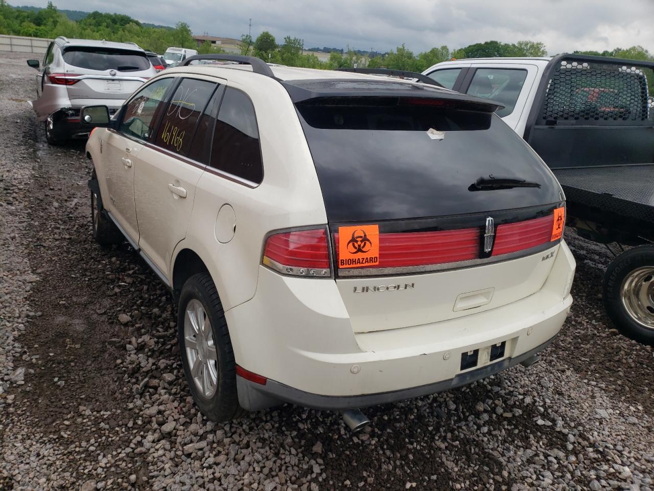 Photo 3 from auction – 2008 LINCOLN MKX with VIN 2LMDU68C88BJ40220