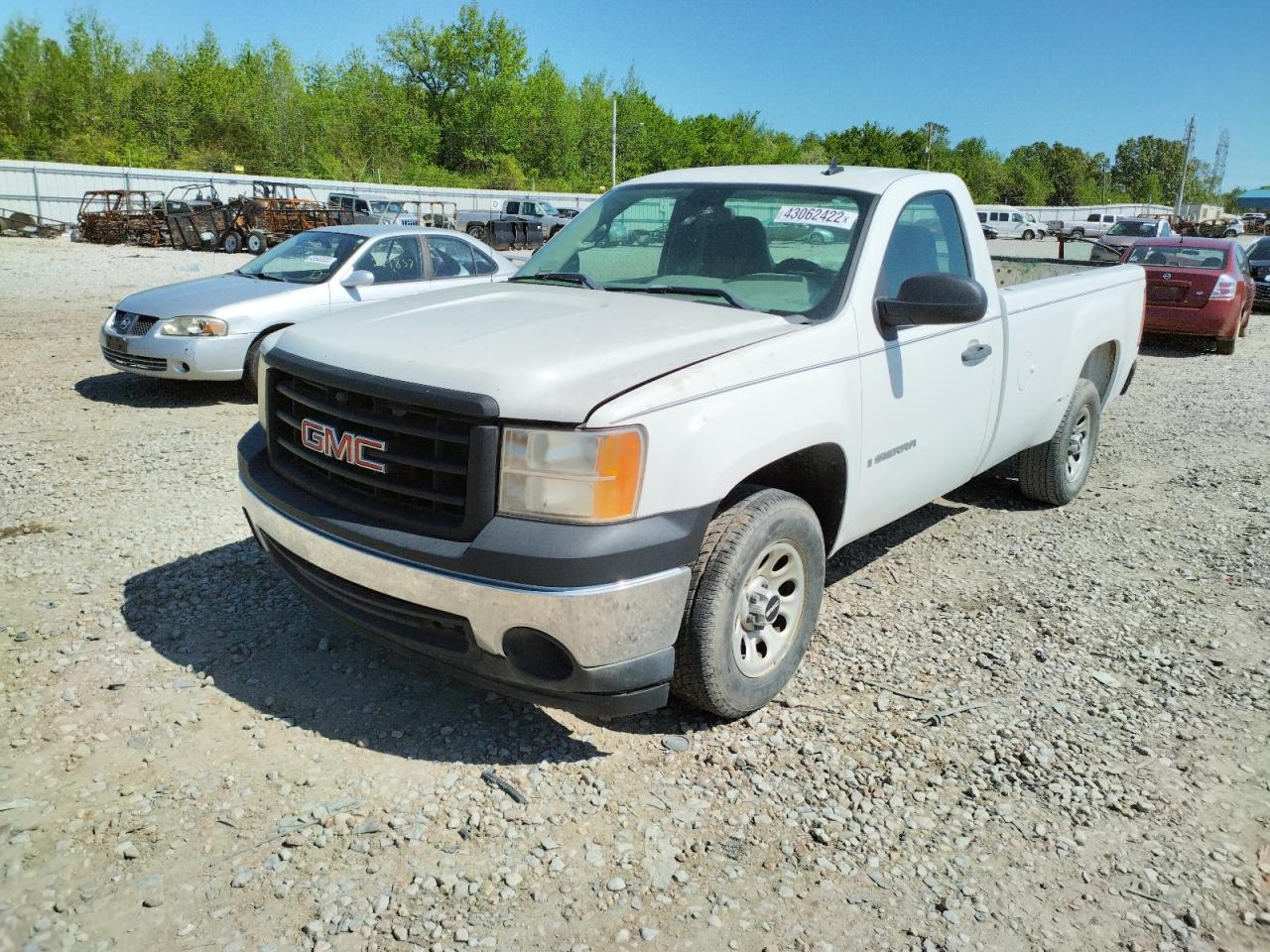 Photo 2 from auction – 2008 GMC SIERRA C15 with VIN 1GTEC14JX8E157121