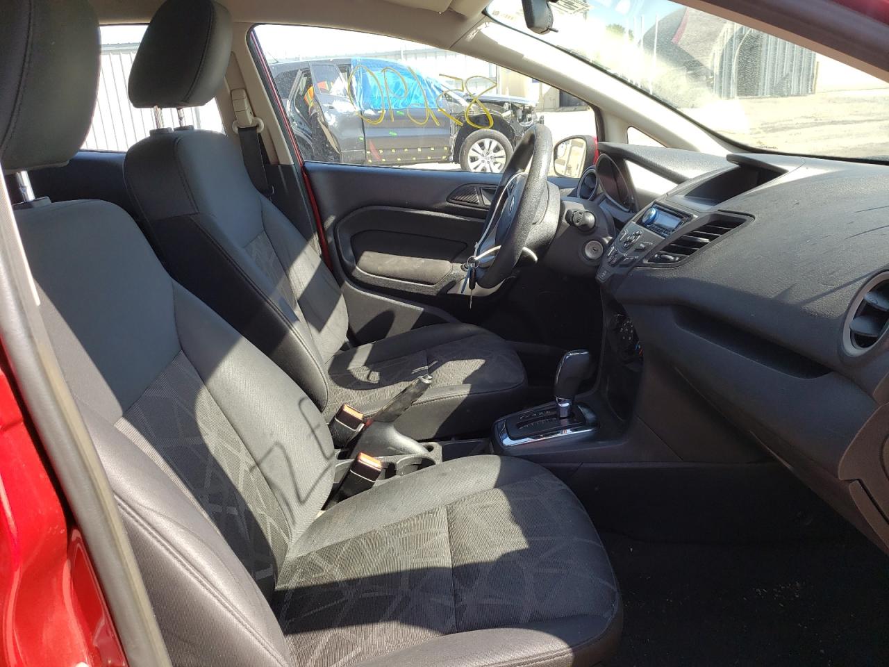 Photo 5 from auction – 2011 FORD FIESTA SE with VIN 3FADP4BJ8BM233527