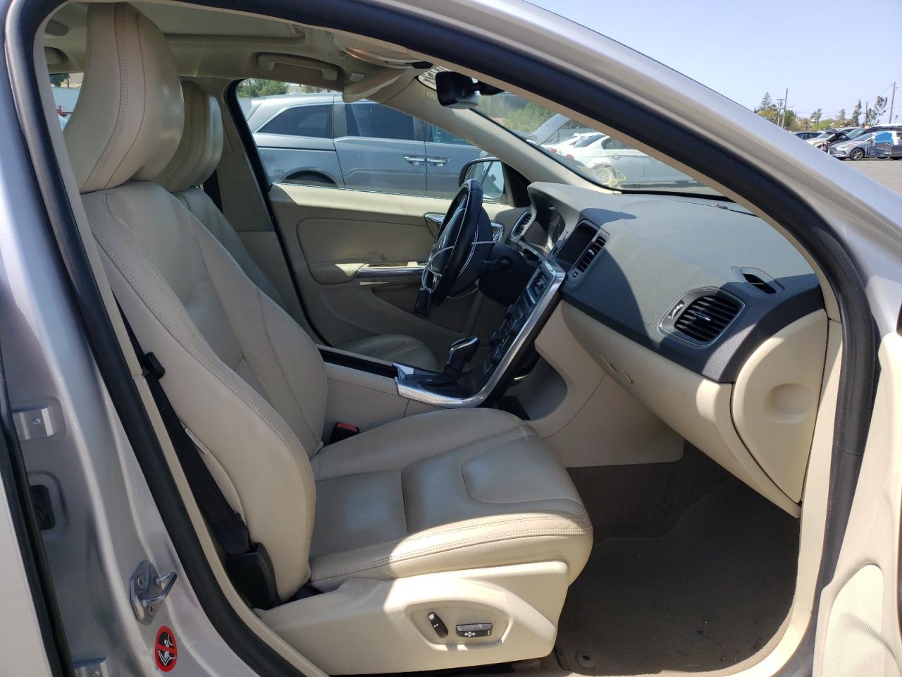 Photo 5 from auction – 2014 VOLVO S60 T5 with VIN YV1612FS5E2276871