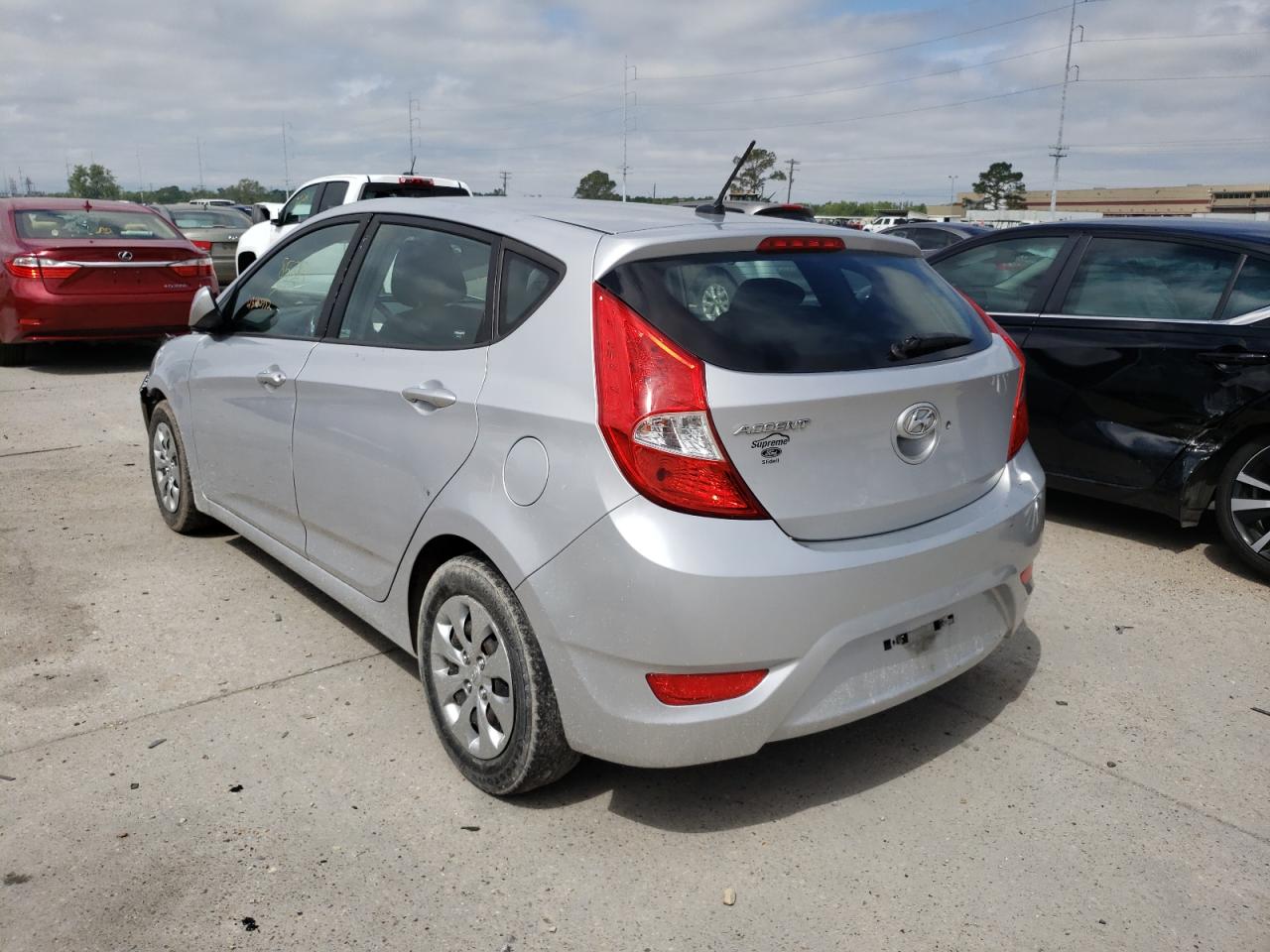 Photo 3 from auction – 2017 HYUNDAI ACCENT SE with VIN KMHCT5AE8HU313678