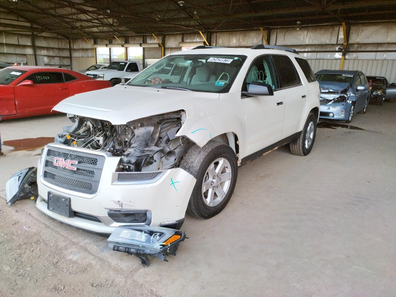 Photo 2 from auction – 2015 GMC ACADIA SLE with VIN 1GKKRPKDXFJ198097