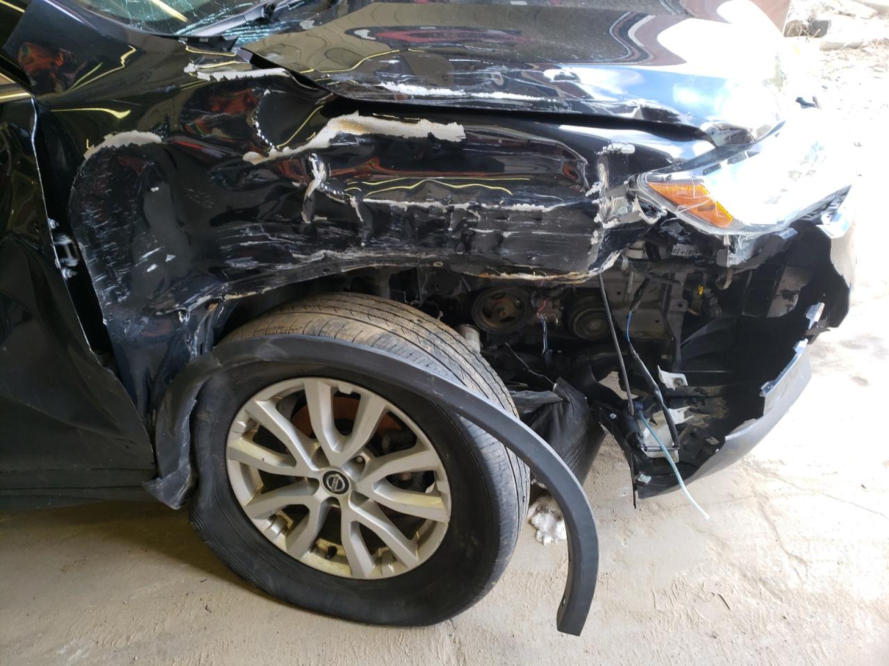 Photo 9 from auction – 2018 NISSAN ROGUE S with VIN JN8AT2MV3JW308148