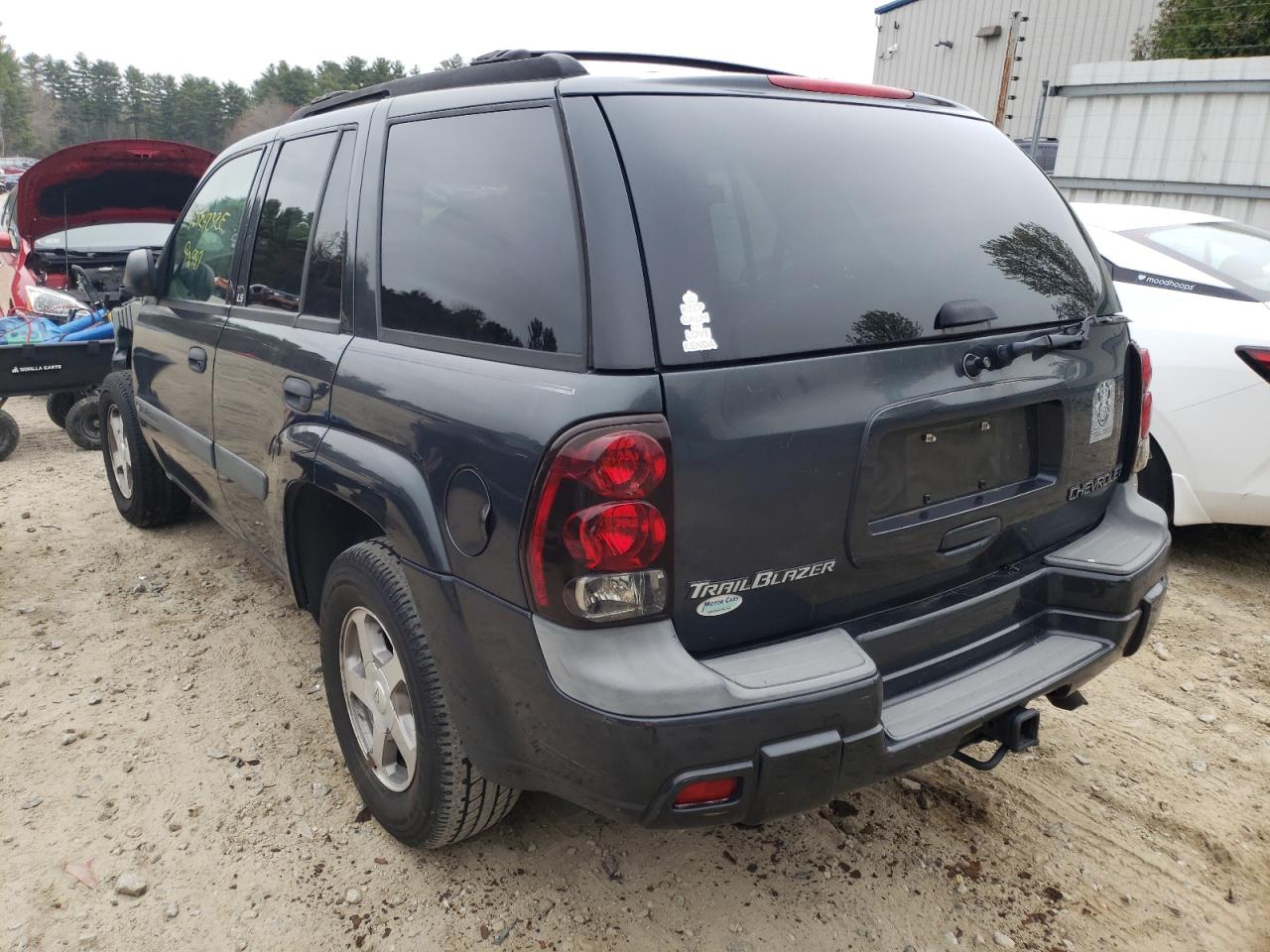 Photo 3 from auction – 2004 CHEVROLET TRAILBLAZE with VIN 1GNDT13S942163453