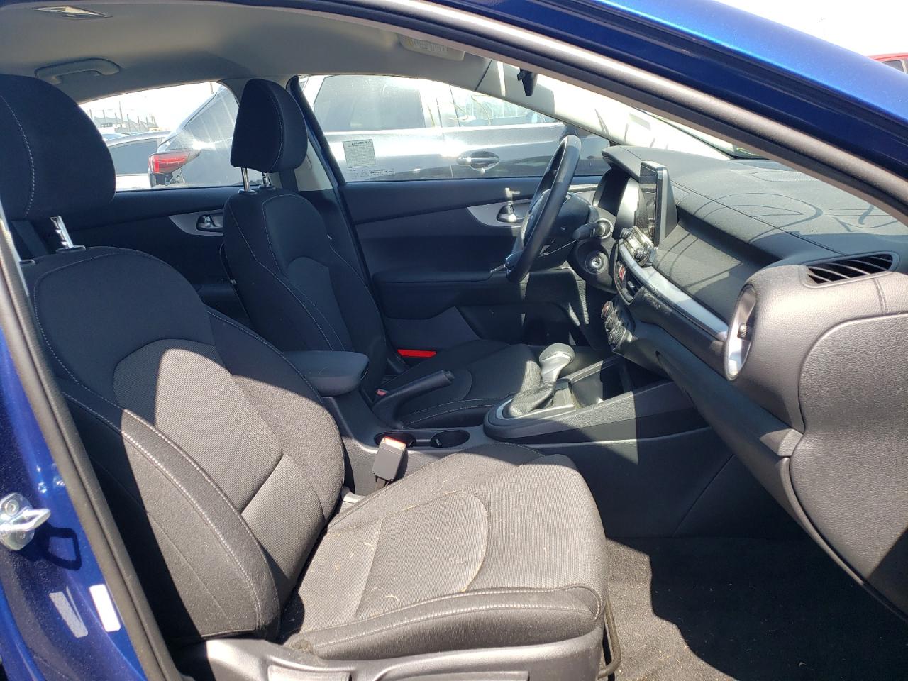 Photo 5 from auction – 2022 KIA FORTE FE with VIN 3KPF24ADXNE449777