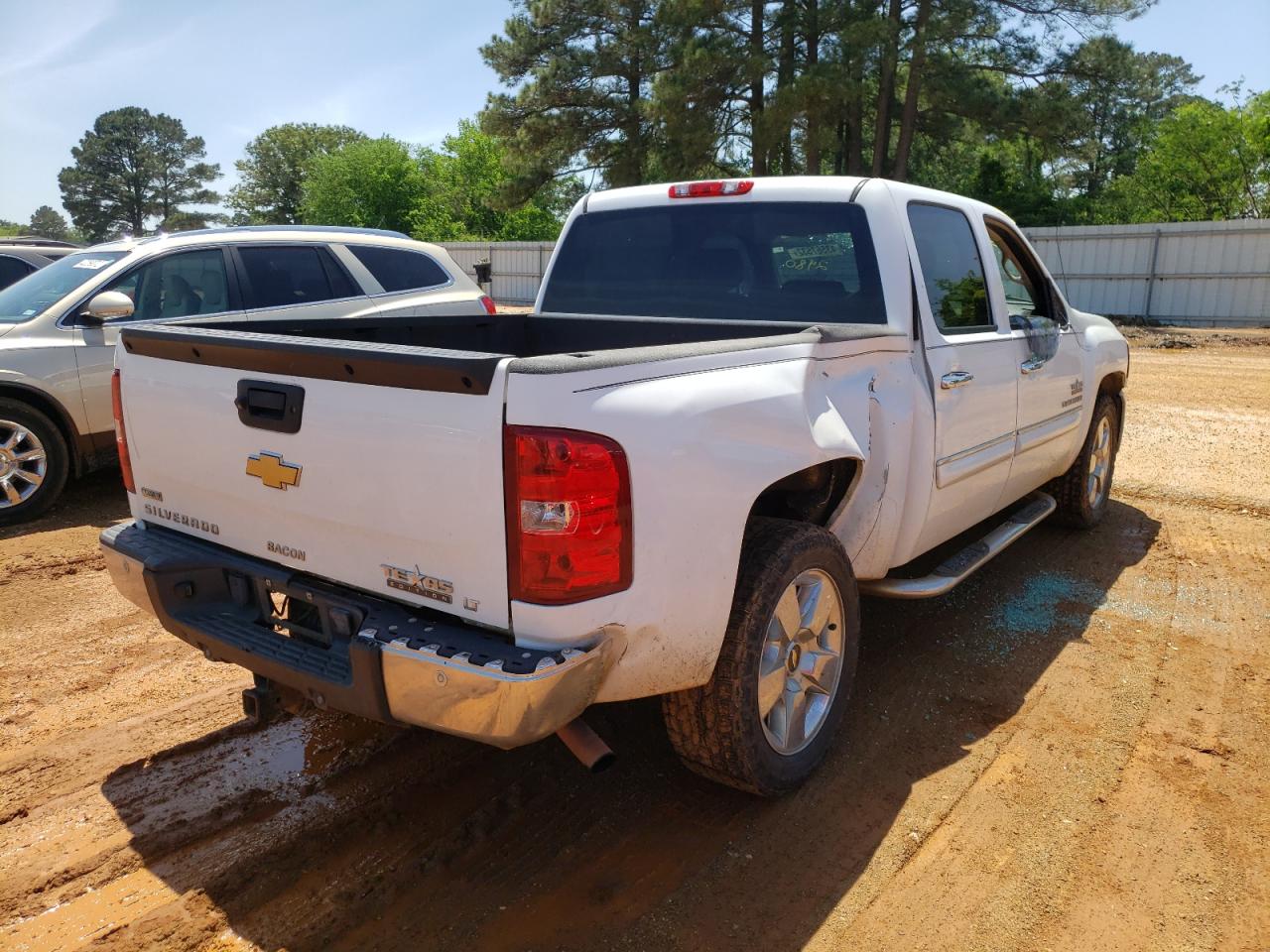 Photo 4 from auction – 2010 CHEVROLET SILVERADO with VIN 3GCRCSE08AG262980