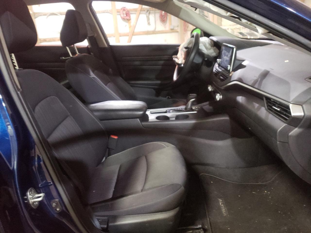 Photo 5 from auction – 2020 NISSAN ALTIMA S with VIN 1N4BL4BV2LC221124