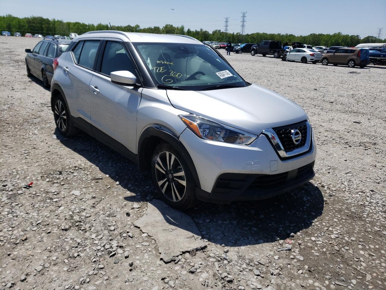 NISSAN KICKS SV 2020 with VIN 3N1CP5CV3LL545486 - Photo from auction