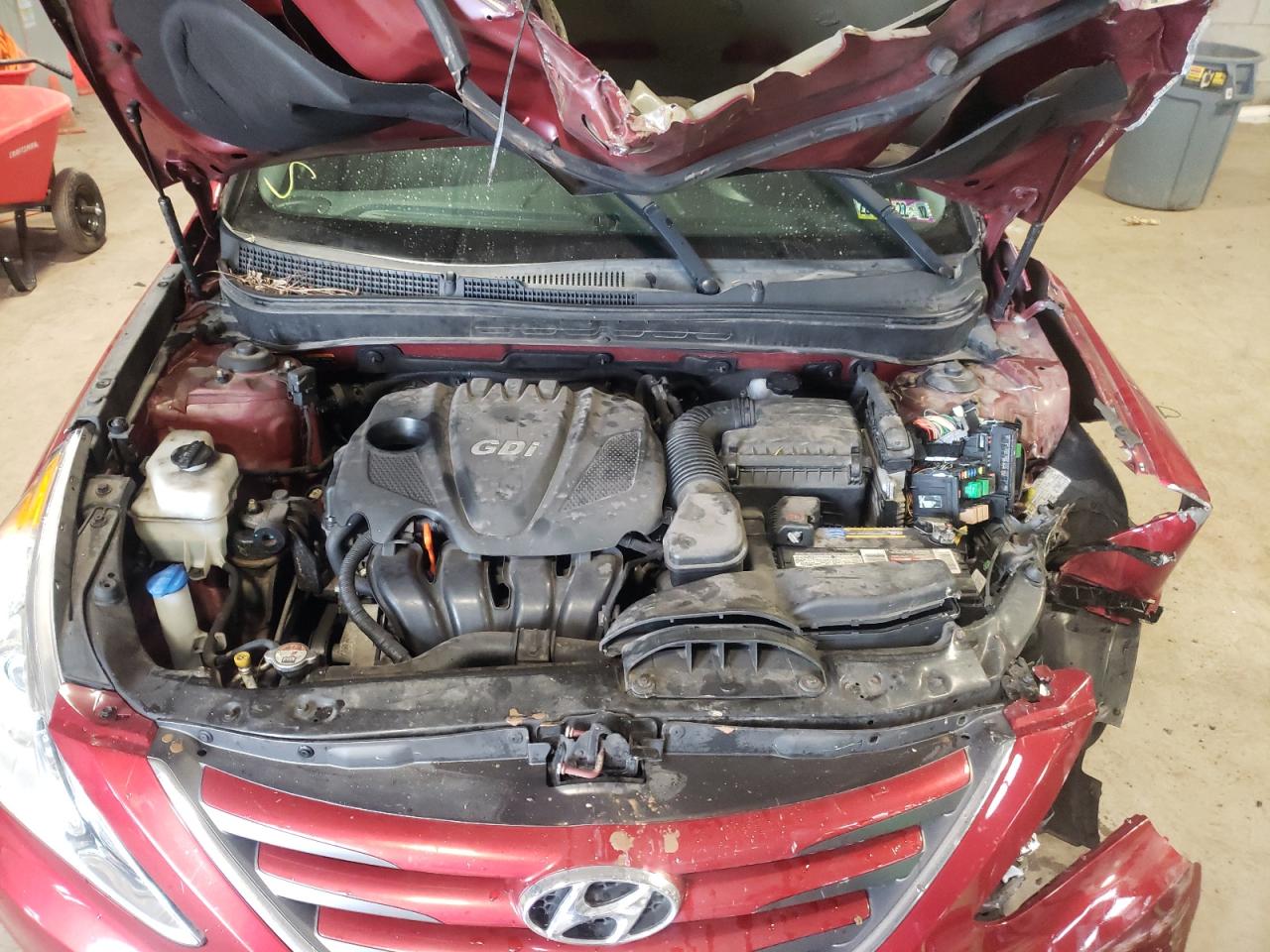 Photo 7 from auction – 2014 HYUNDAI SONATA GLS with VIN 5NPEB4AC6EH818066