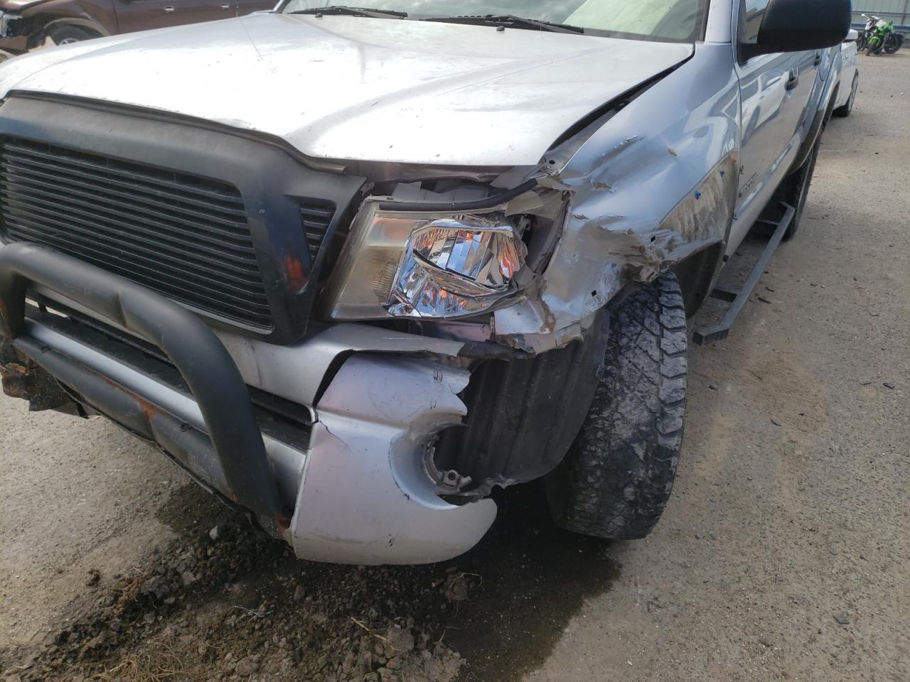 Photo 9 from auction – 2011 TOYOTA TACOMA DOU with VIN 5TFLU4EN5BX011597