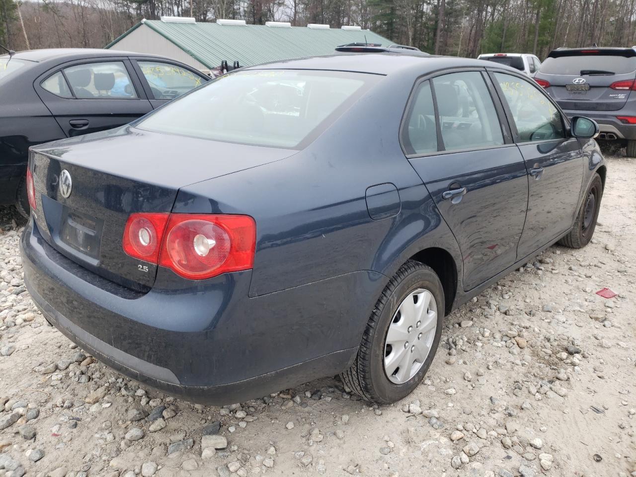 Photo 4 from auction – 2006 VOLKSWAGEN JETTA VALU with VIN 3VWPG71K36M800975
