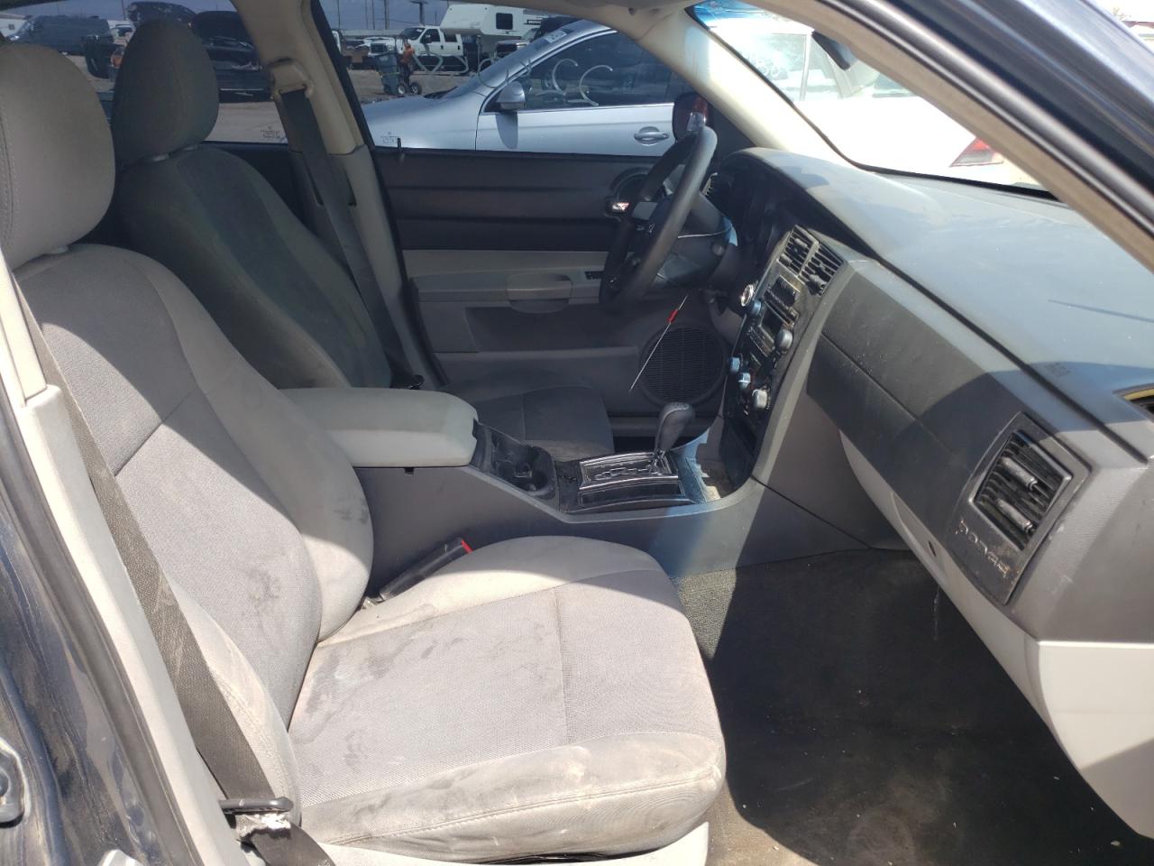 Photo 5 from auction – 2007 DODGE CHARGER SE with VIN 2B3KA43R77H695706