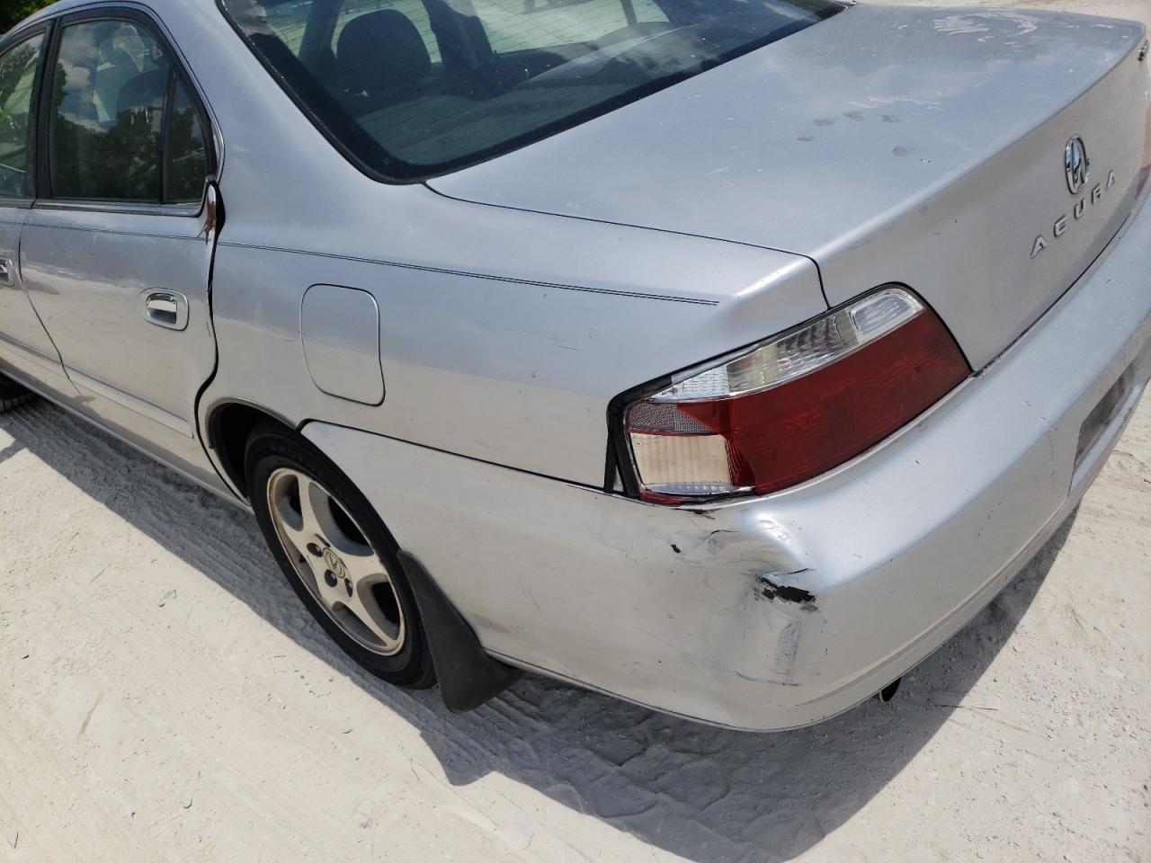 Photo 9 from auction – 2002 ACURA 3.2TL with VIN 19UUA566X2A044609