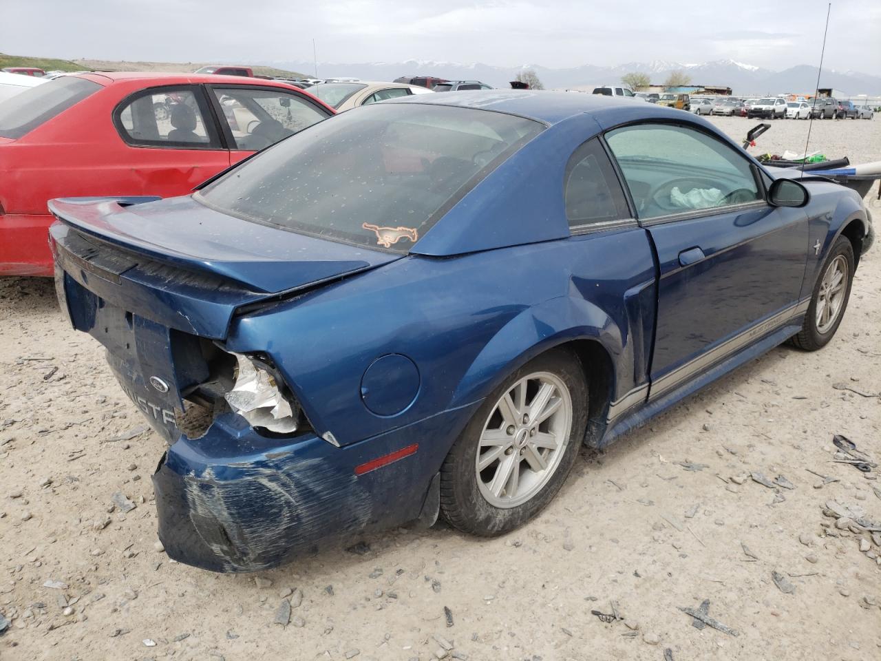 Photo 4 from auction – 2000 FORD MUSTANG with VIN 1FAFP4042YF215412