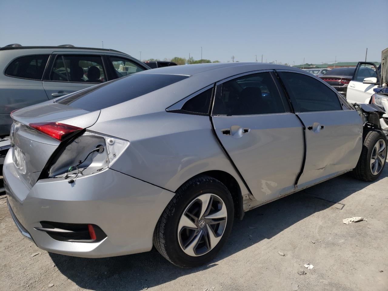 Photo 4 from auction – 2019 HONDA CIVIC LX with VIN 2HGFC2F69KH516334