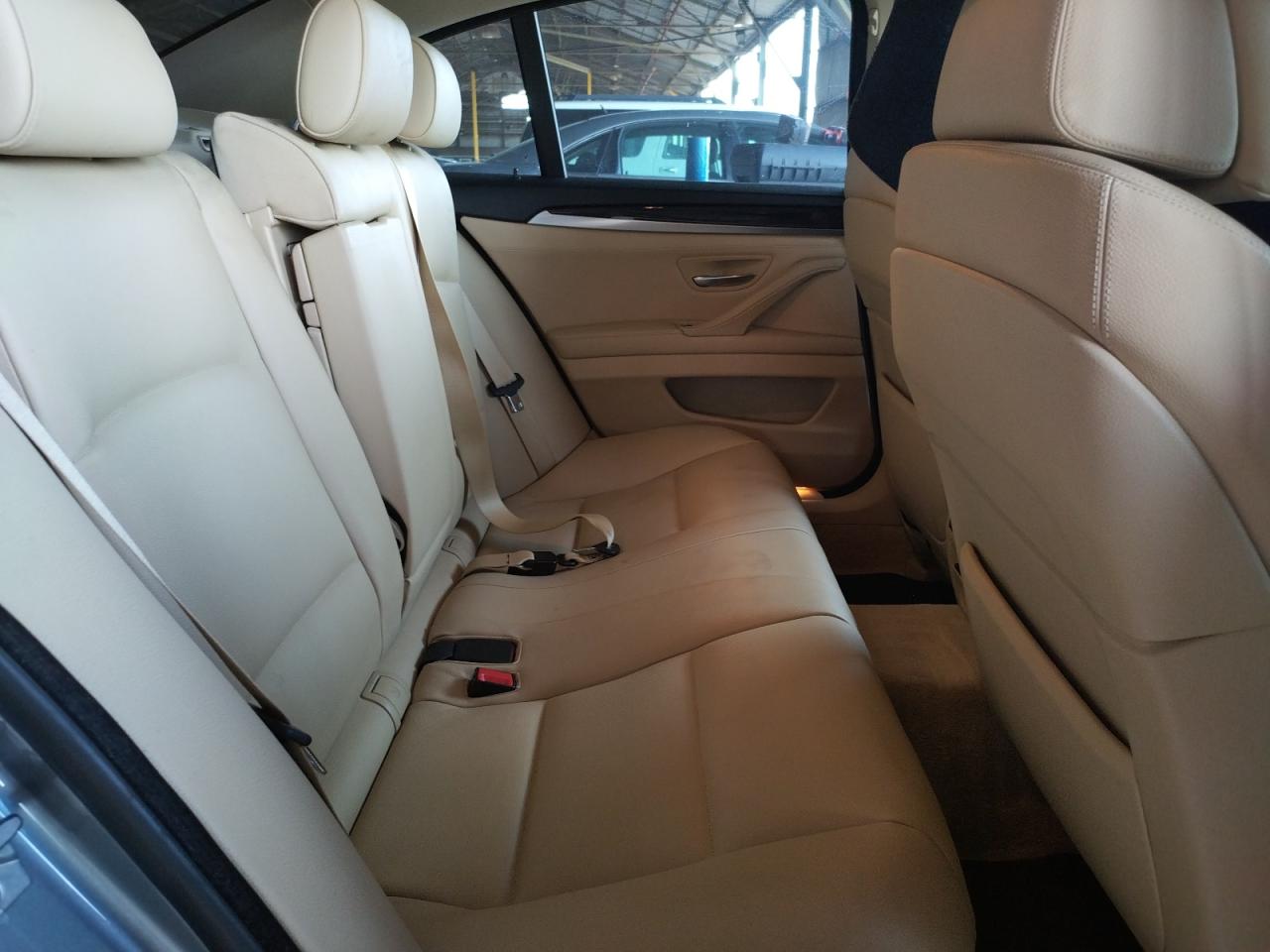 Photo 6 from auction – 2013 BMW 535 I with VIN WBAFR7C55DC819197