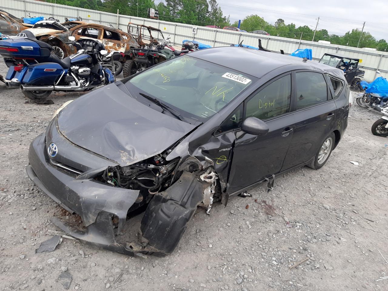 Photo 2 from auction – 2012 TOYOTA PRIUS V with VIN JTDZN3EU6C3166158