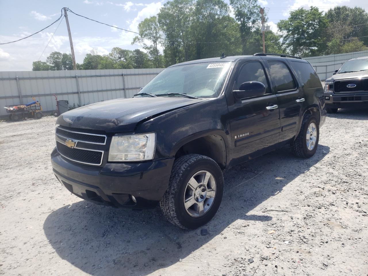 Photo 2 from auction – 2007 CHEVROLET TAHOE C150 with VIN 1GNFC13097R101487