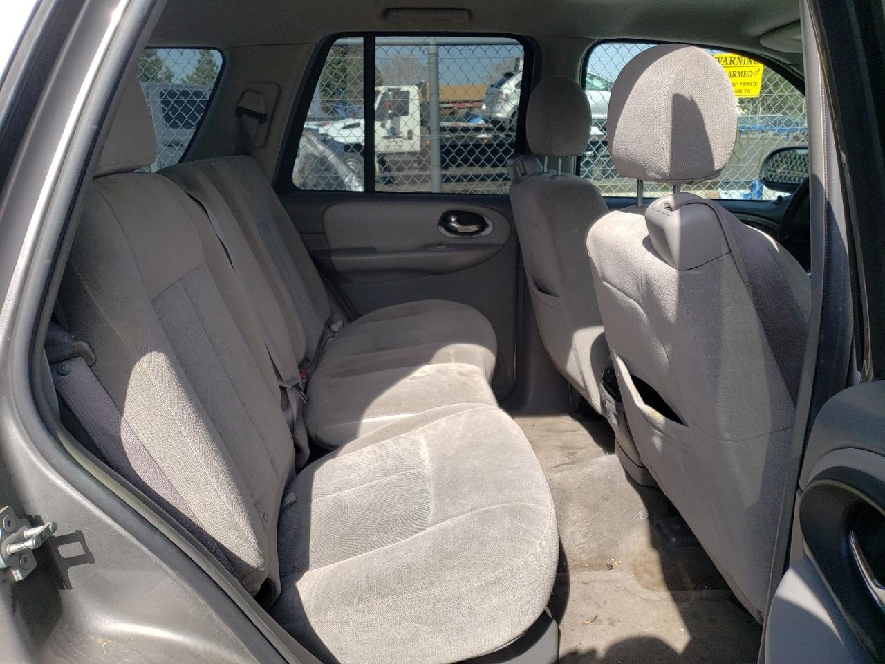 Photo 6 from auction – 2007 CHEVROLET TRAILB LS/ with VIN 1GNDT13SX72108546
