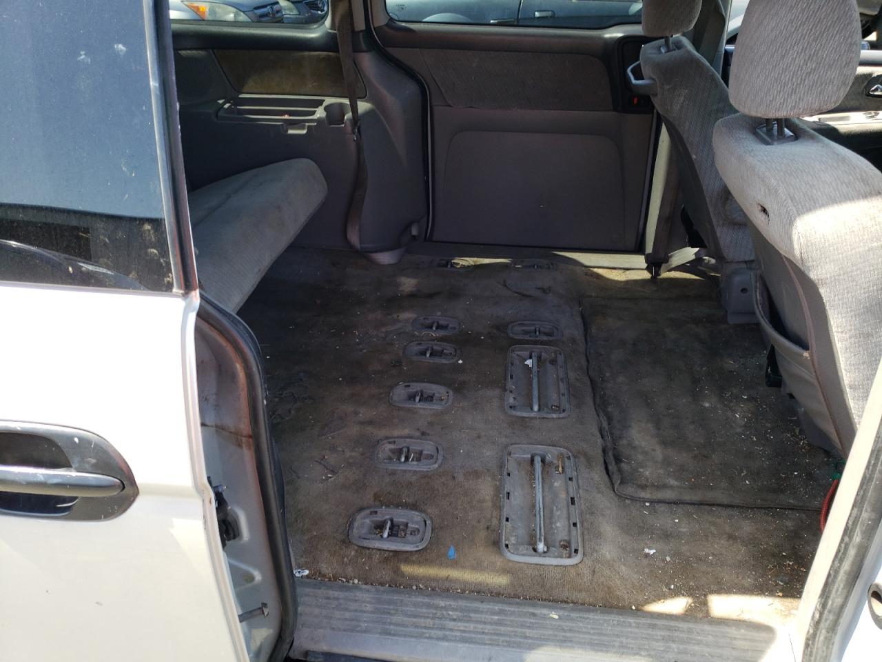 Photo 6 from auction – 2003 HONDA ODYSSEY LX with VIN 5FNRL18563B002491