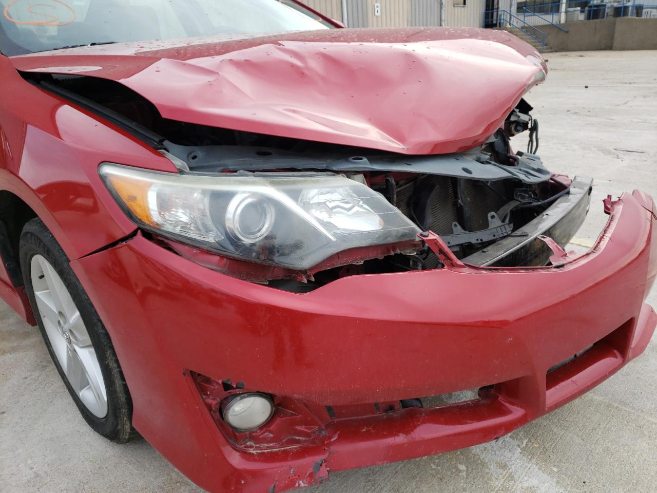 Photo 9 from auction – 2014 TOYOTA CAMRY L with VIN 4T1BF1FK0EU761192