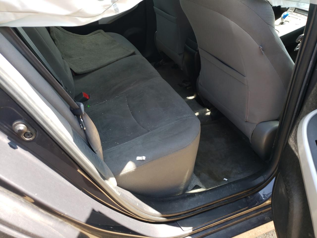 Photo 6 from auction – 2013 TOYOTA PRIUS with VIN JTDKN3DU1D5594647