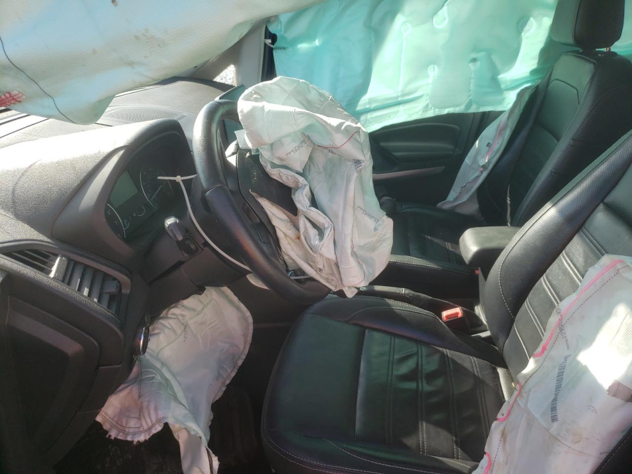 Photo 5 from auction – 2018 FORD ECOSPORT T with VIN MAJ3P1VE4JC214157