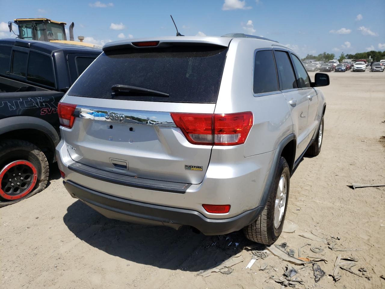 Photo 4 from auction – 2012 JEEP GRAND CHER with VIN 1C4RJEAG1CC264344