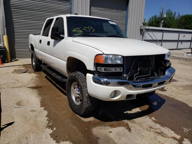 CHEVROLET SILVERADO 2003 with VIN 1GCHC29U03E371940 - Photo from auction