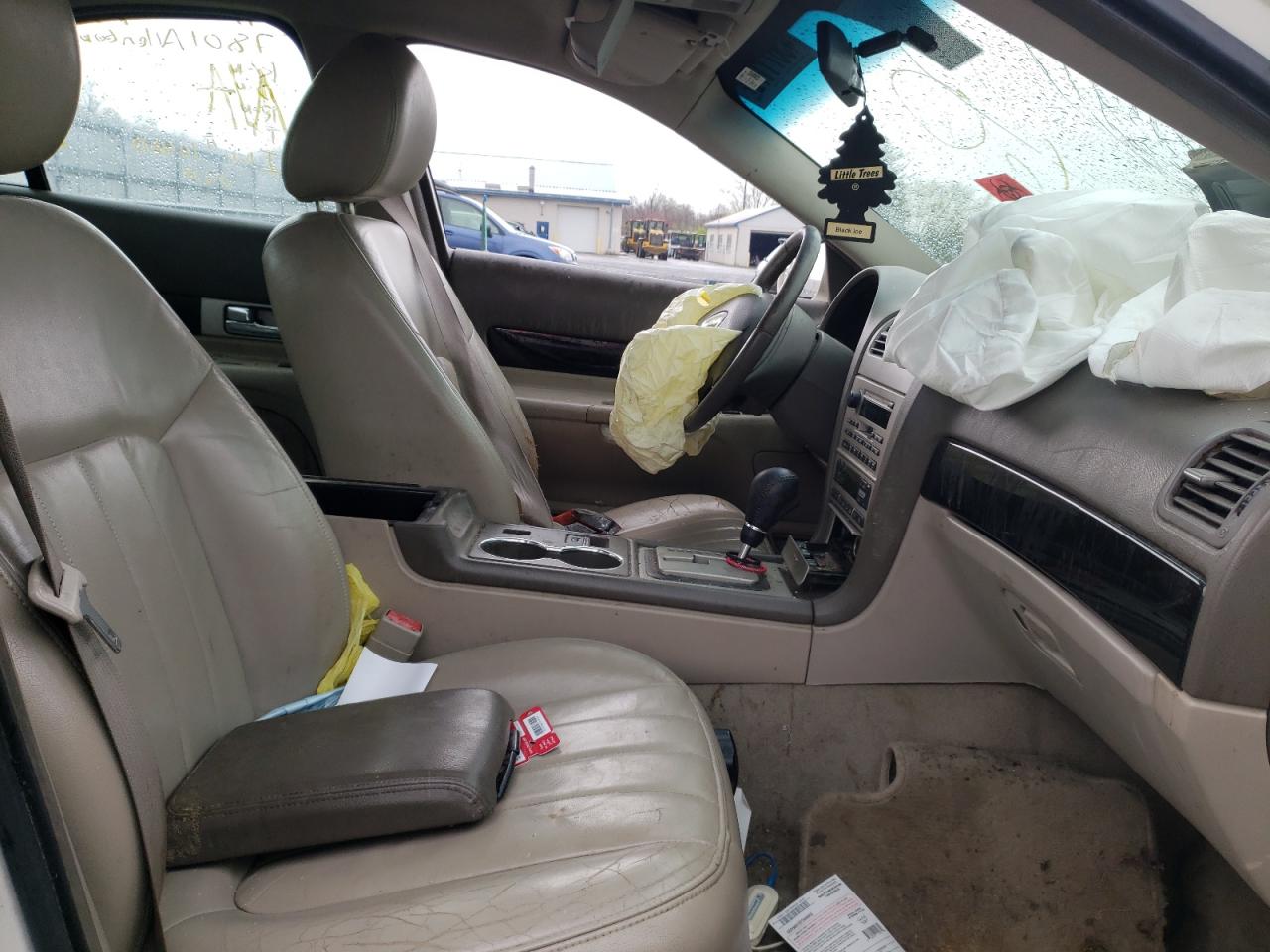 Photo 5 from auction – 2004 LINCOLN LS with VIN 1LNHM86S34Y683815