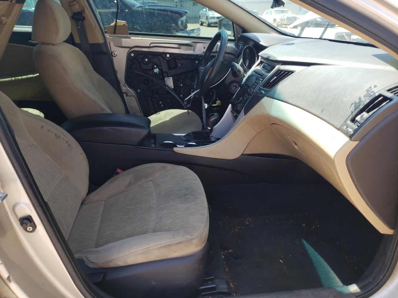 Photo 5 from auction – 2011 HYUNDAI SONATA GLS with VIN 5NPEB4AC6BH195592