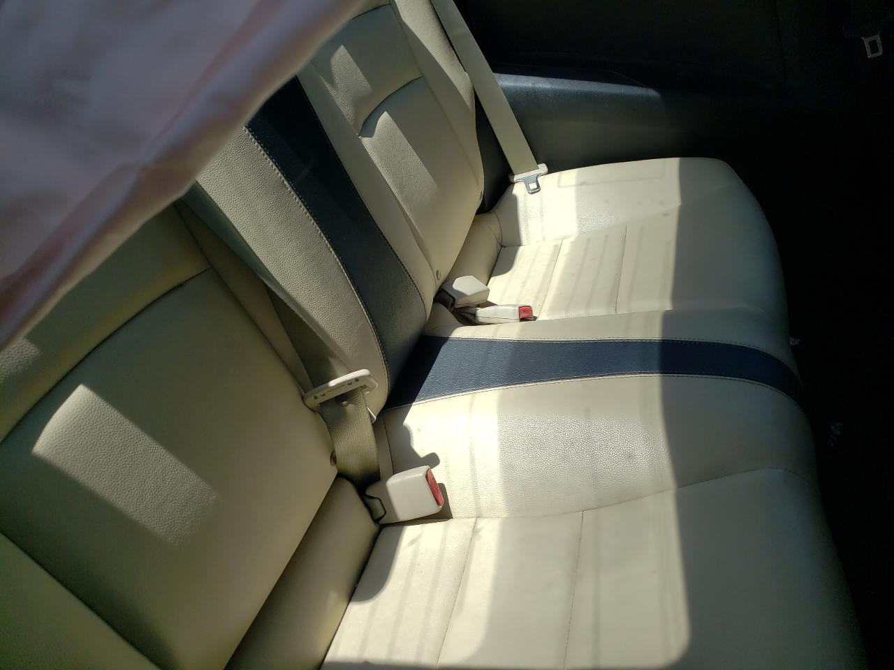Photo 6 from auction – 2013 HONDA ACCORD EXL with VIN 1HGCT2B88DA010165