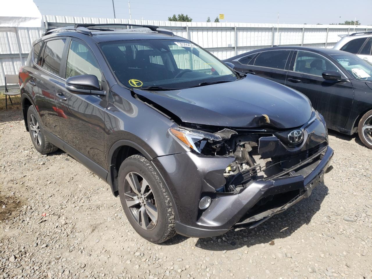 TOYOTA RAV4 XLE 2017 with VIN JTMRFREV9HJ710826 - Photo from auction