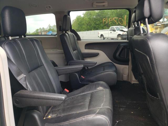 Photo 6 from auction – 2013 CHRYSLER TOWN & COU with VIN 2C4RC1BG1DR775434