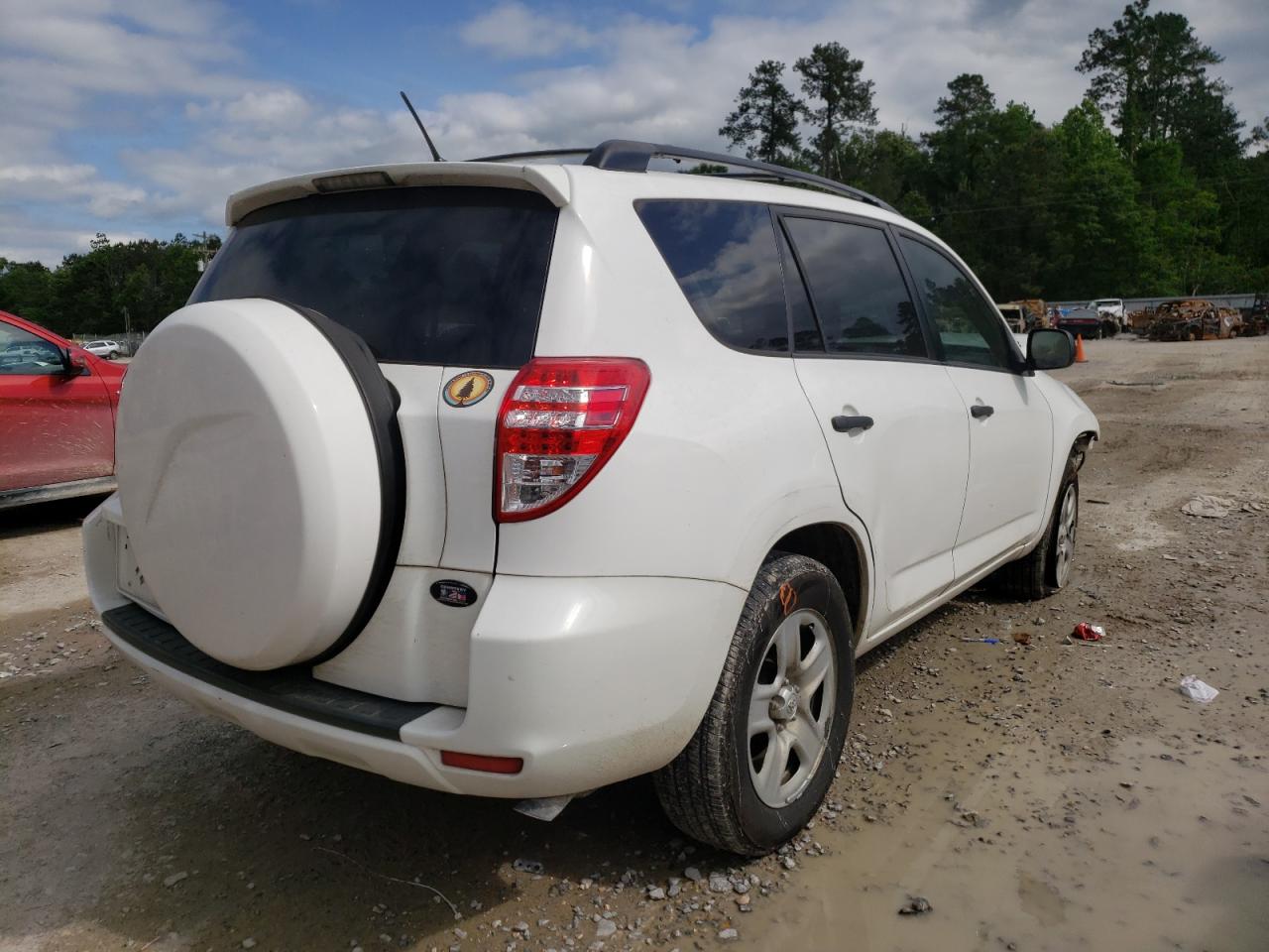 Photo 4 from auction – 2011 TOYOTA RAV4 with VIN 2T3ZF4DV0BW093166