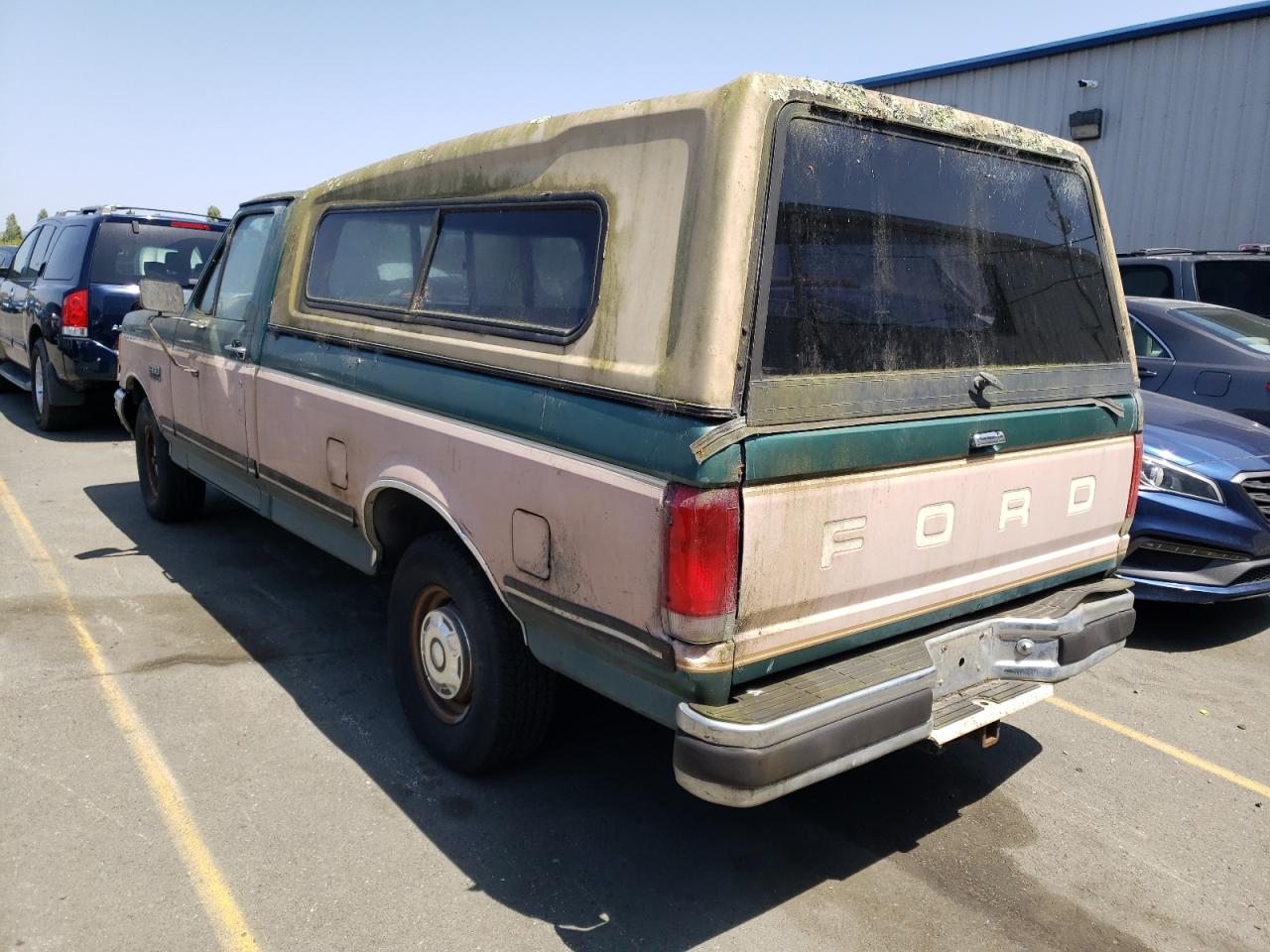 Photo 3 from auction – 1988 FORD F150 with VIN 1FTDF15N6JPB24535