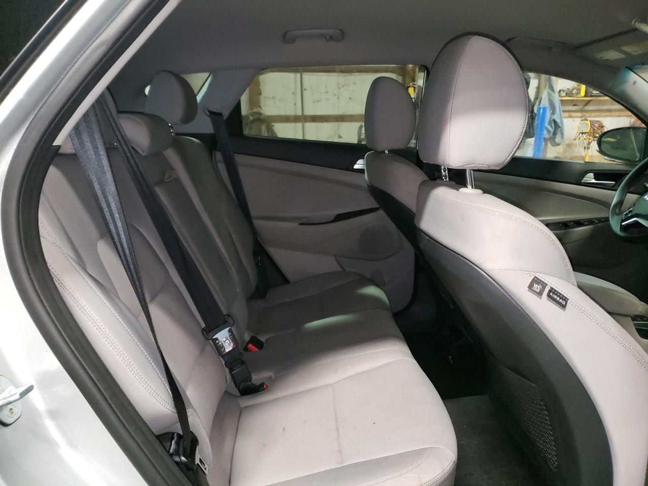 Photo 6 from auction – 2019 HYUNDAI TUCSON SE with VIN KM8J2CA49KU986590