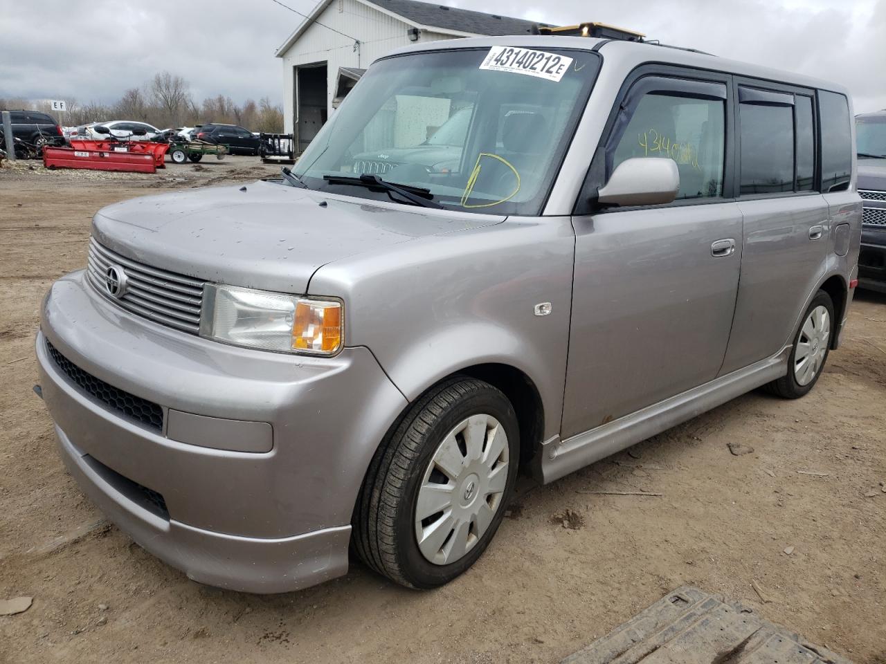Photo 2 from auction – 2006 SCION XB with VIN JTLKT324064085929