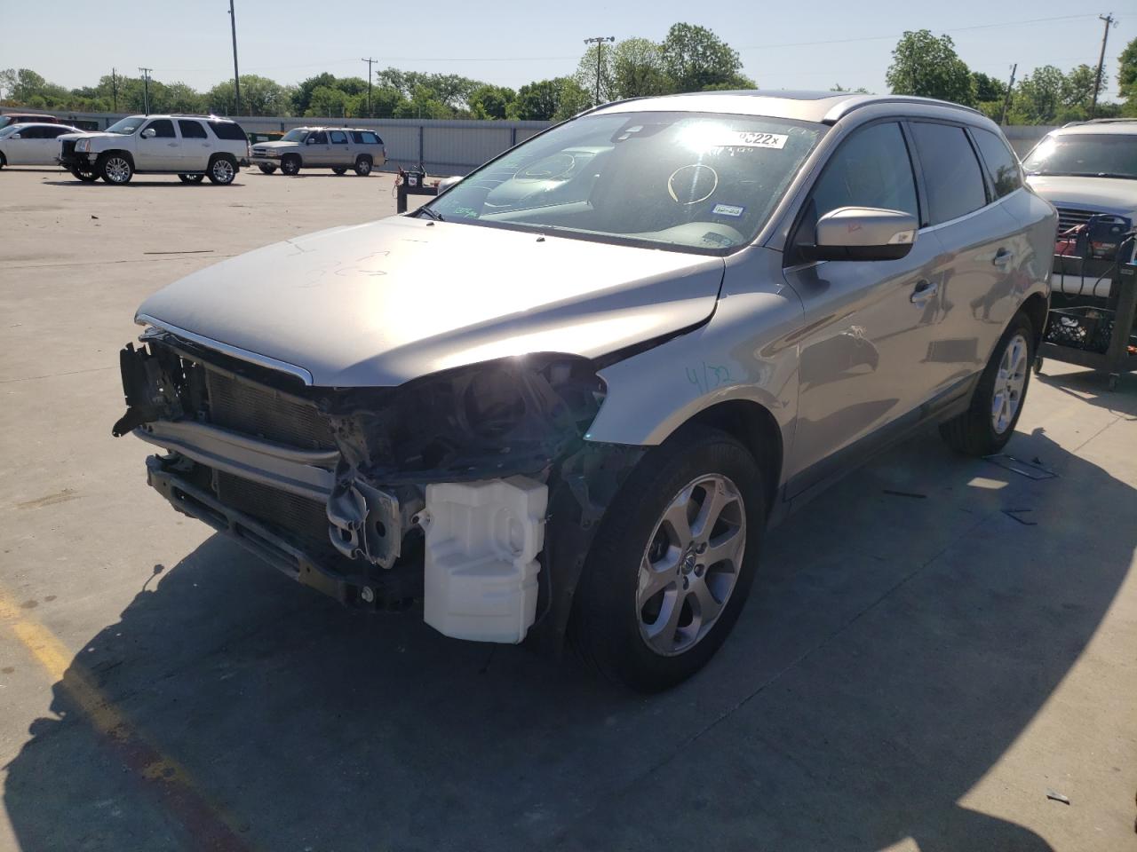 Photo 2 from auction – 2013 VOLVO XC60 3.2 with VIN YV4940DL6D2411300