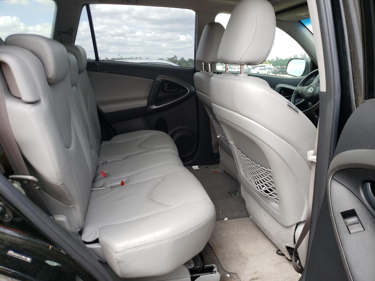 Photo 6 from auction – 2009 TOYOTA RAV4 LIMIT with VIN JTMBF31V39D020428