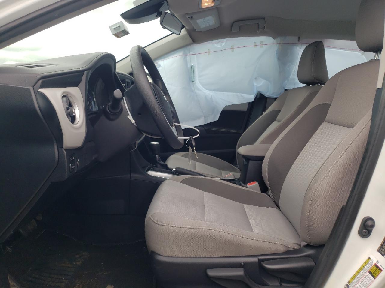 Photo 5 from auction – 2019 TOYOTA COROLLA L with VIN 2T1BURHE4KC212054