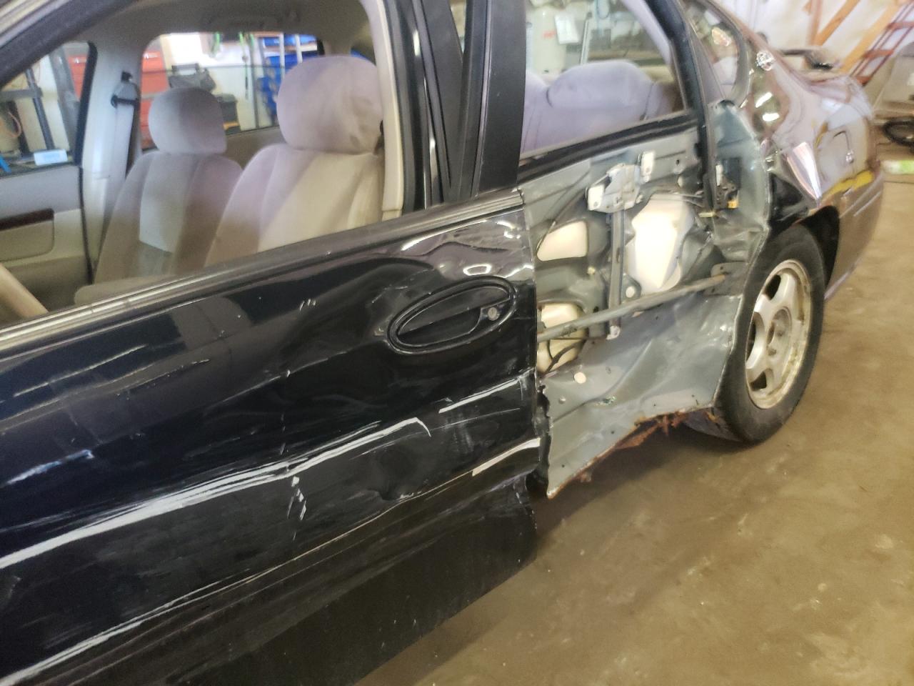 Photo 9 from auction – 2005 CHEVROLET IMPALA with VIN 2G1WF52E059240802