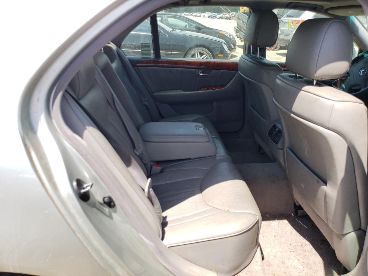Photo 6 from auction – 2003 LEXUS LS 430 with VIN JTHBN30F130120201
