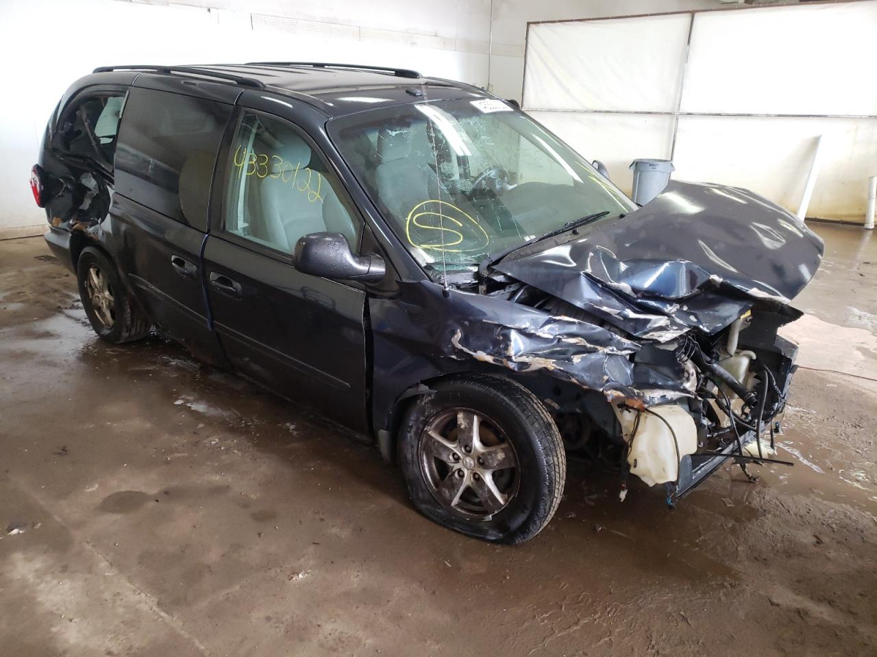 DODGE GRAND CARA 2007 with VIN 2D4GP44L37R269604 - Photo from auction